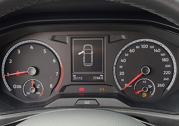 Volkswagen T-Roc cena 89900 przebieg: 25500, rok produkcji 2020 z Pilica małe 596